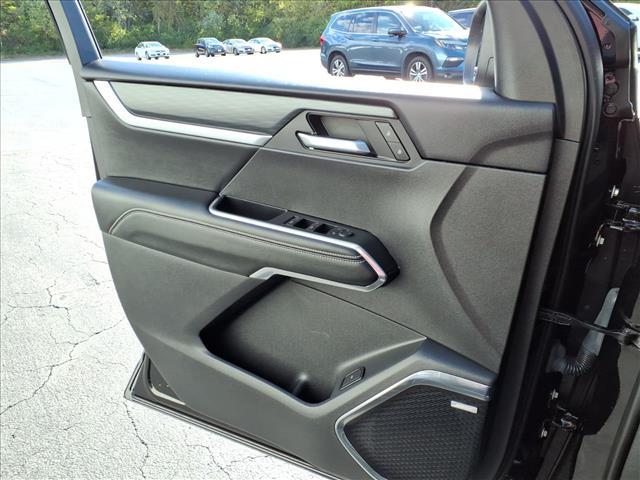 used 2025 GMC Acadia car, priced at $34,900