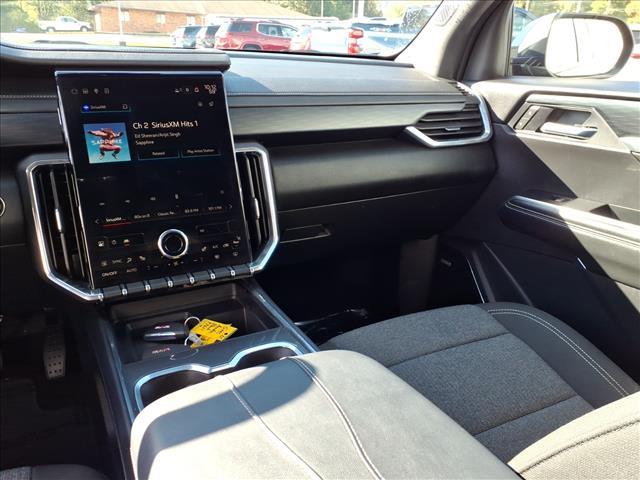 used 2025 GMC Acadia car, priced at $34,900