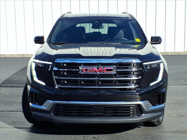 used 2025 GMC Acadia car, priced at $34,900