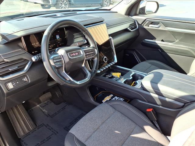 used 2025 GMC Acadia car, priced at $34,900