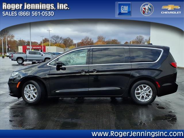 used 2024 Chrysler Pacifica car, priced at $29,900