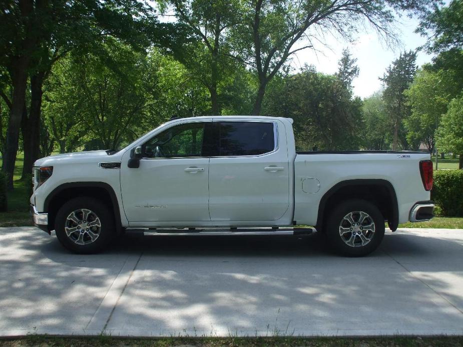 new 2024 GMC Sierra 1500 car, priced at $58,420