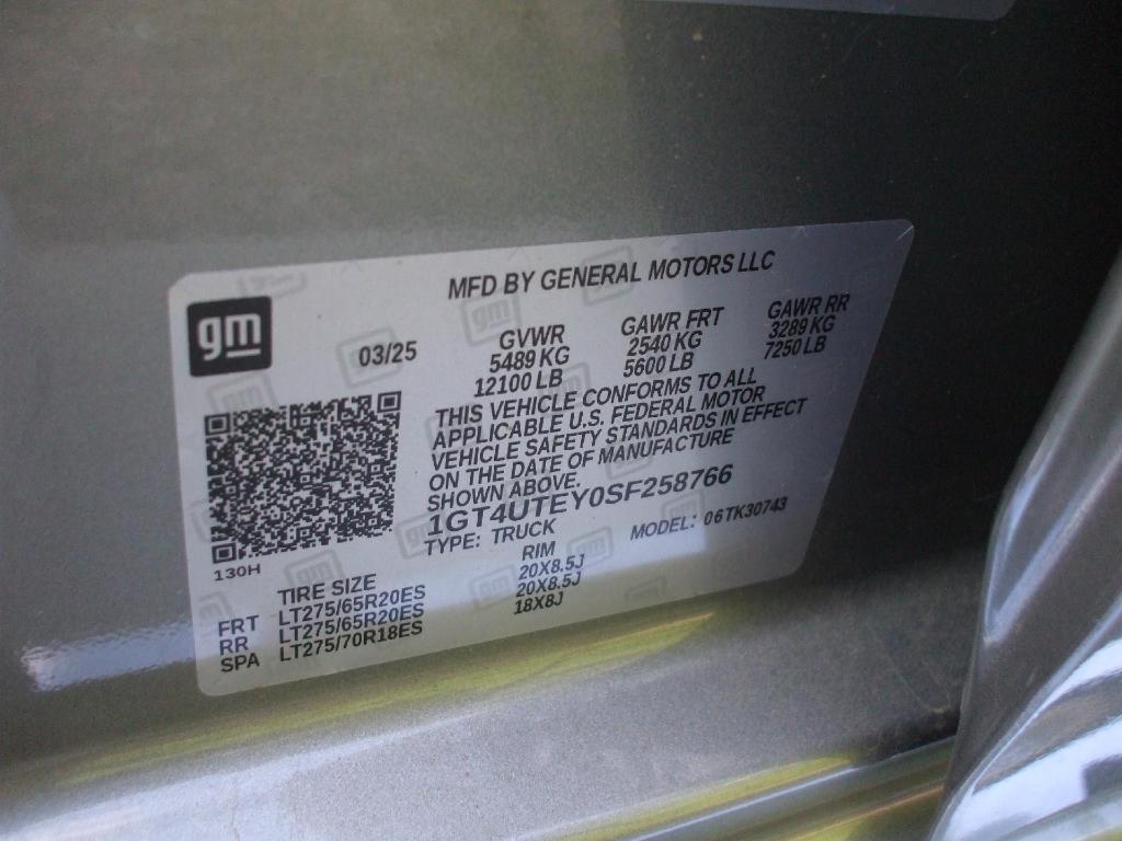 new 2025 GMC Sierra 3500 car, priced at $75,550