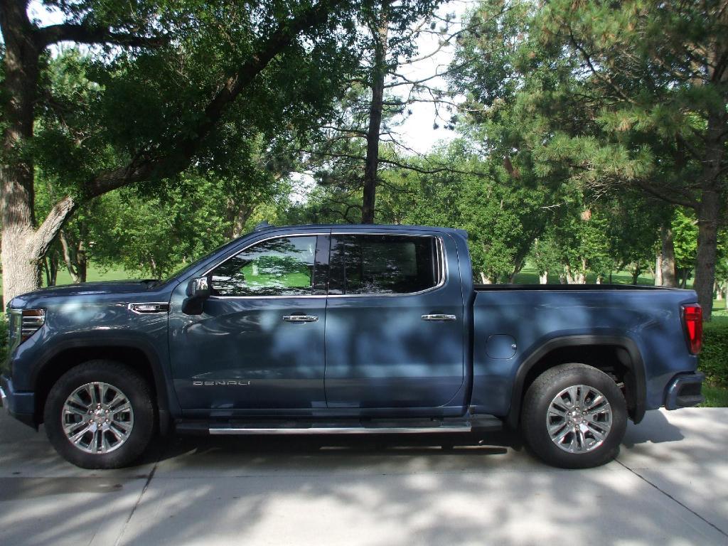 new 2025 GMC Sierra 1500 car, priced at $69,710