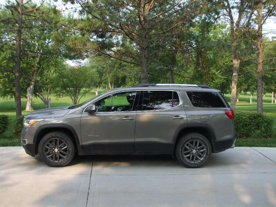 used 2019 GMC Acadia car