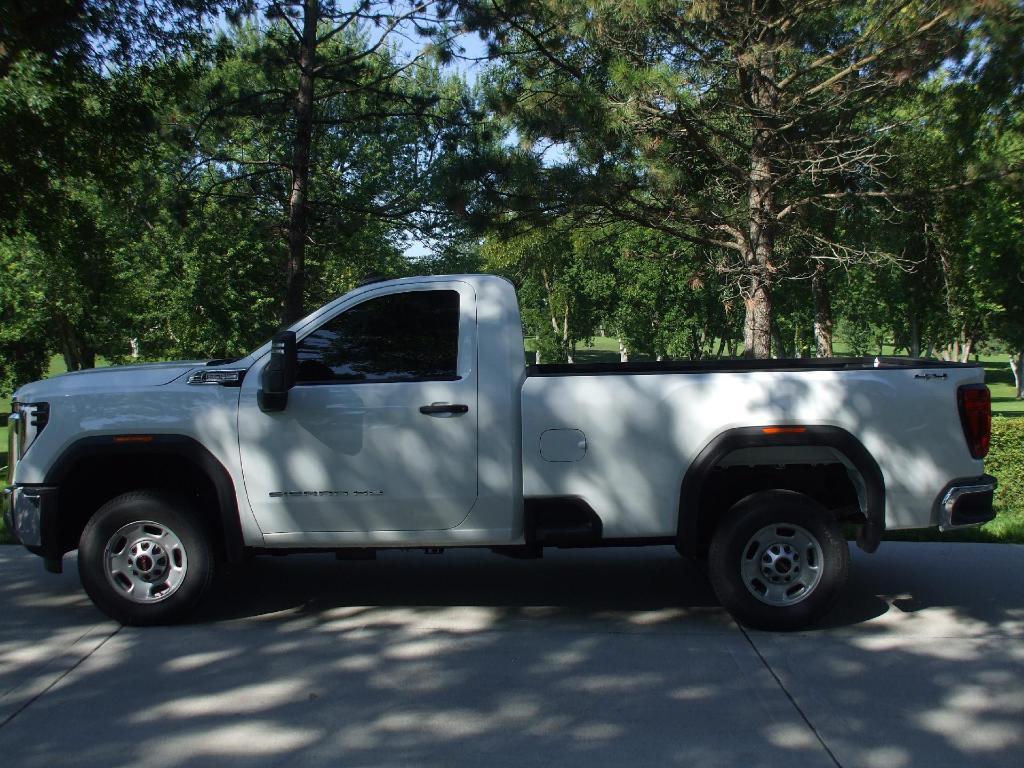 new 2025 GMC Sierra 2500 car, priced at $52,280