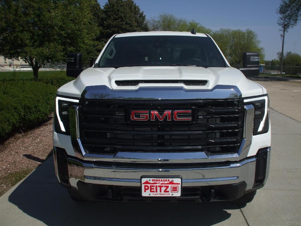 new 2025 GMC Sierra 2500 car, priced at $52,370