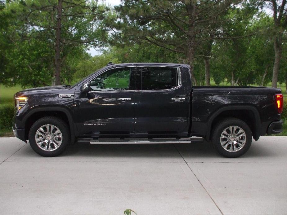 new 2024 GMC Sierra 1500 car, priced at $73,655