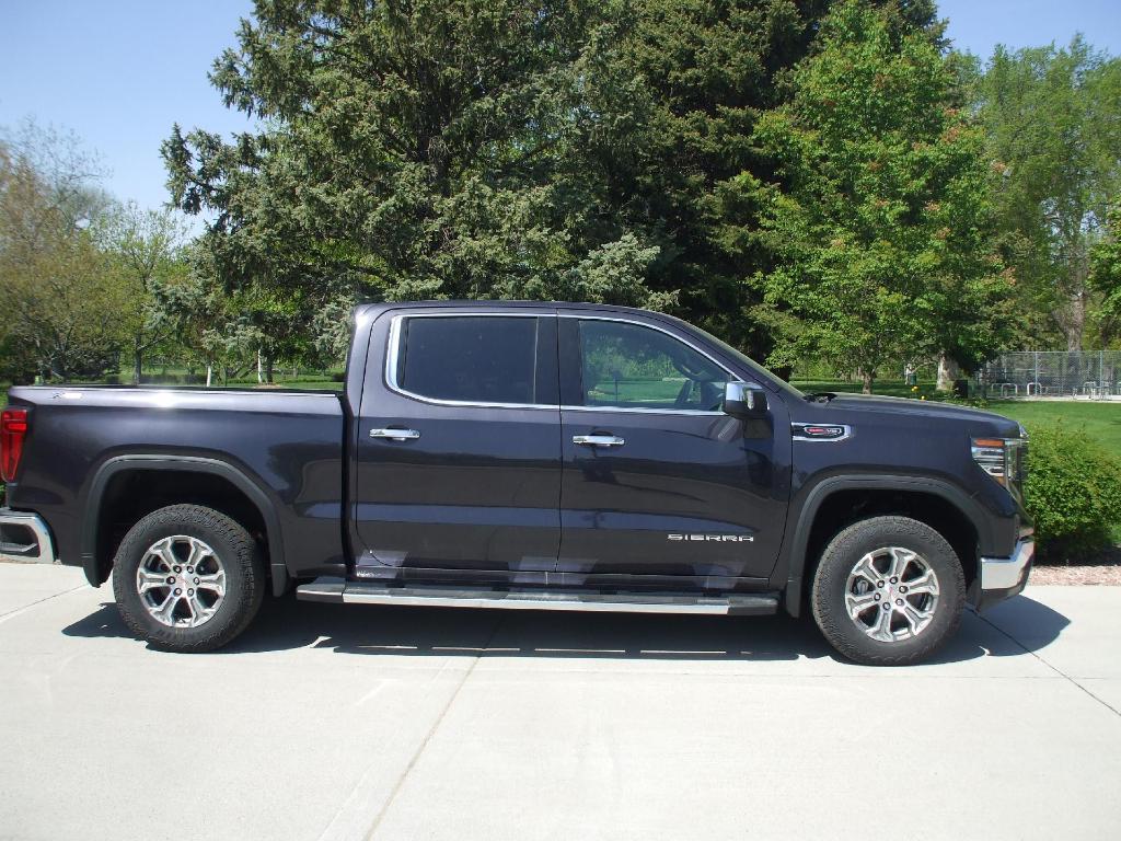 new 2025 GMC Sierra 1500 car, priced at $65,695