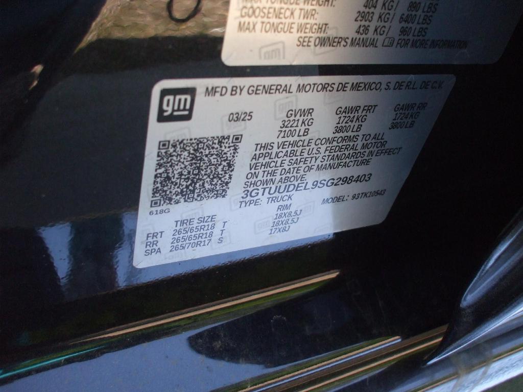 new 2025 GMC Sierra 1500 car, priced at $65,695