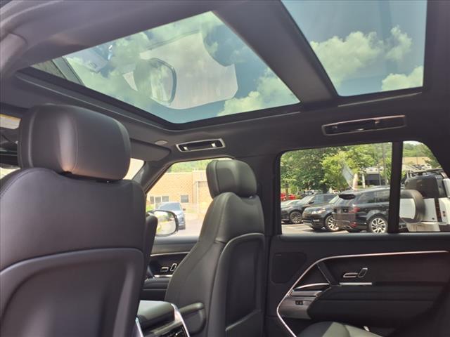 new 2025 Land Rover Range Rover car, priced at $115,445