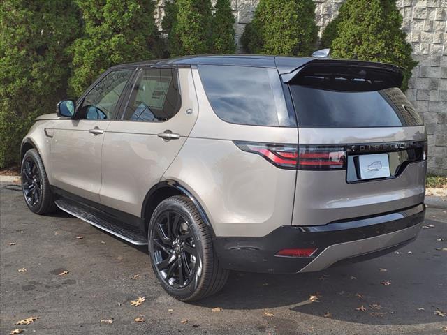 new 2025 Land Rover Discovery car, priced at $79,725