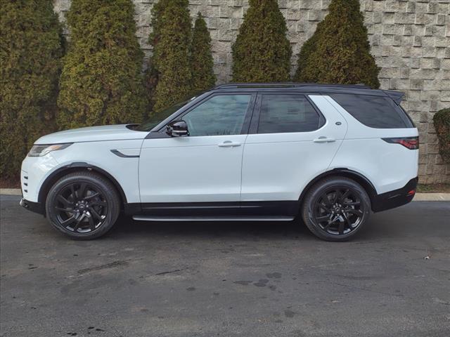 new 2024 Land Rover Discovery car, priced at $70,485