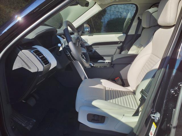 new 2025 Land Rover Discovery car, priced at $66,775