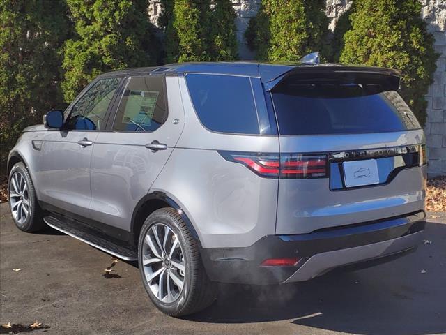 new 2025 Land Rover Discovery car, priced at $79,650