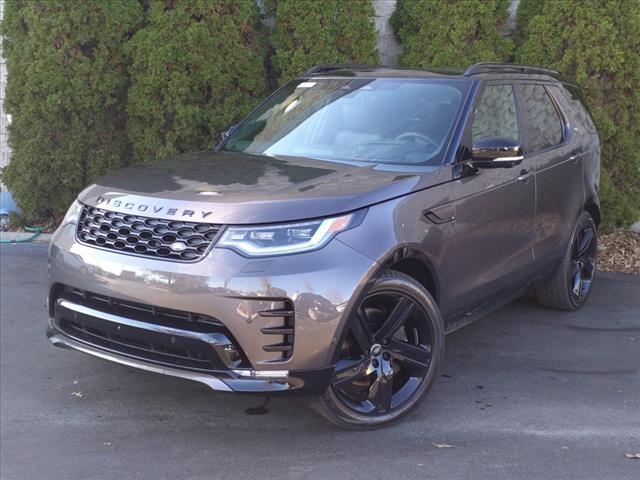 new 2025 Land Rover Discovery car, priced at $80,460