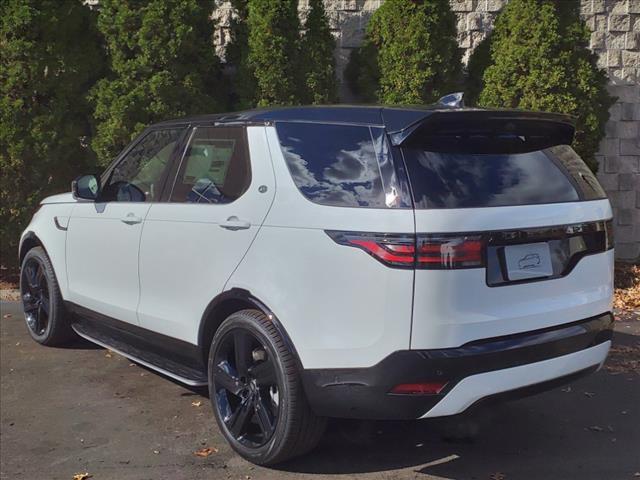 new 2025 Land Rover Discovery car, priced at $77,110