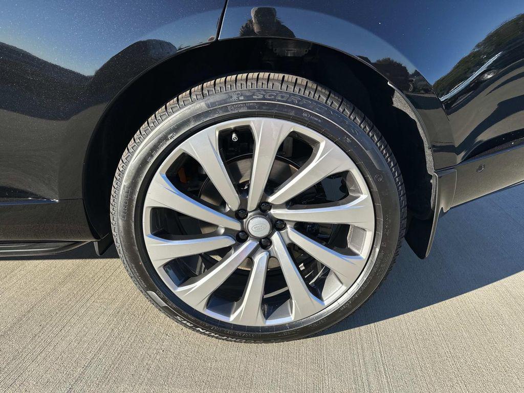 new 2025 Land Rover Range Rover car, priced at $188,995