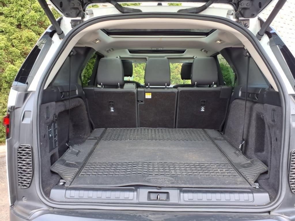 used 2023 Land Rover Discovery car, priced at $50,996