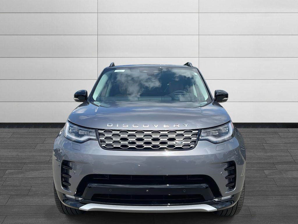 new 2025 Land Rover Discovery car, priced at $88,853