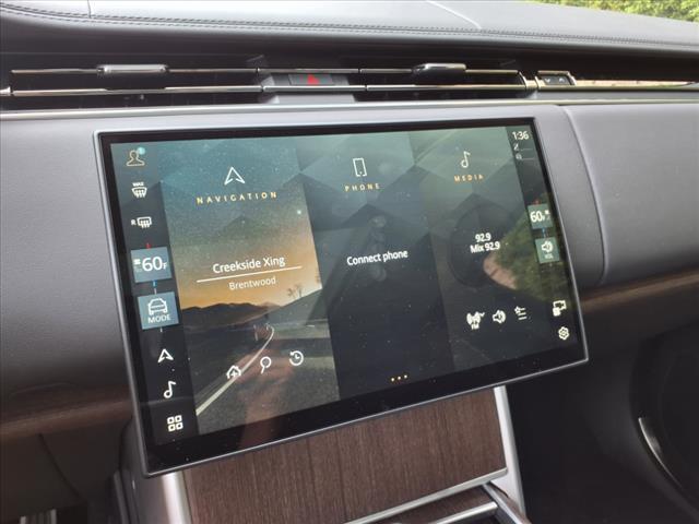 new 2025 Land Rover Range Rover car