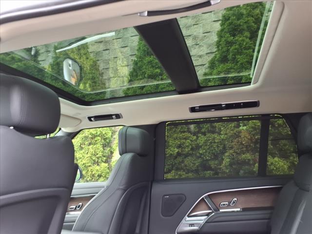 new 2025 Land Rover Range Rover car