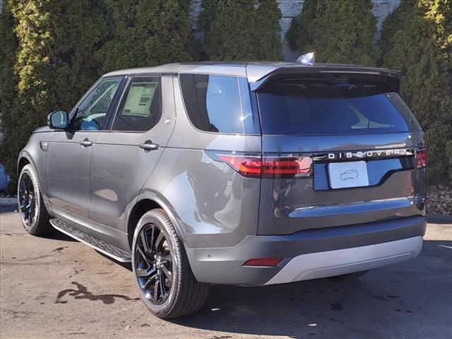 new 2025 Land Rover Discovery car, priced at $69,375