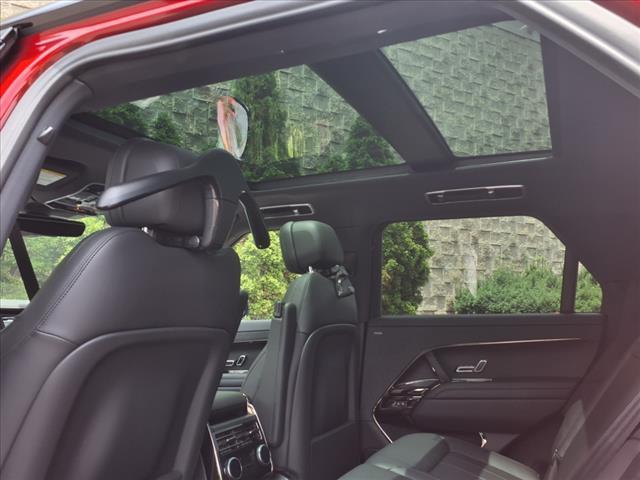 new 2025 Land Rover Range Rover Sport car, priced at $115,475