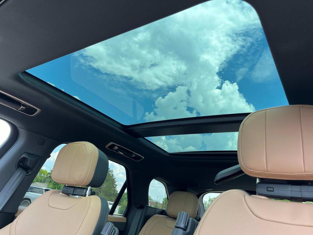 new 2025 Land Rover Range Rover Sport car, priced at $111,580