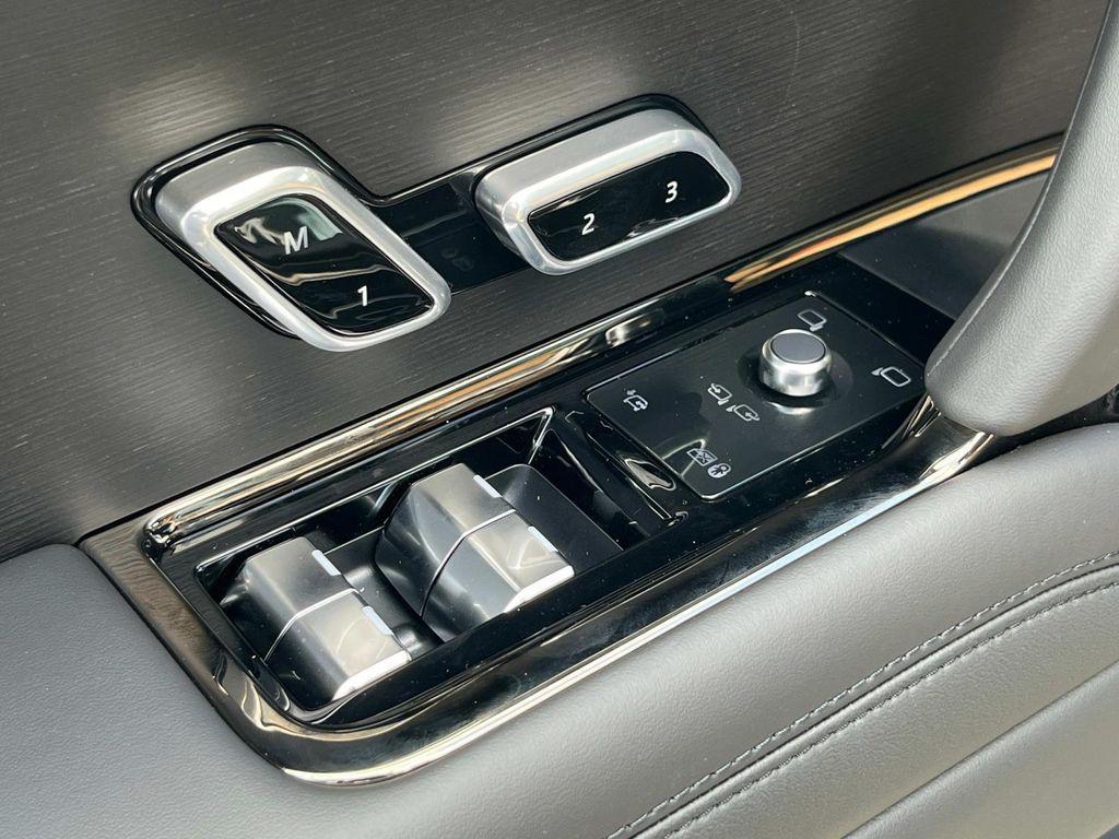 new 2025 Land Rover Range Rover Sport car, priced at $111,580