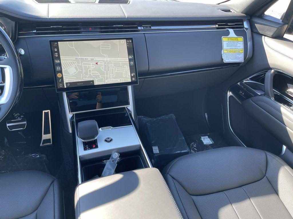new 2025 Land Rover Range Rover car, priced at $141,535