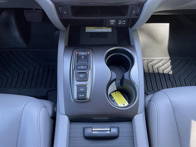 used 2022 Honda Pilot car, priced at $30,500