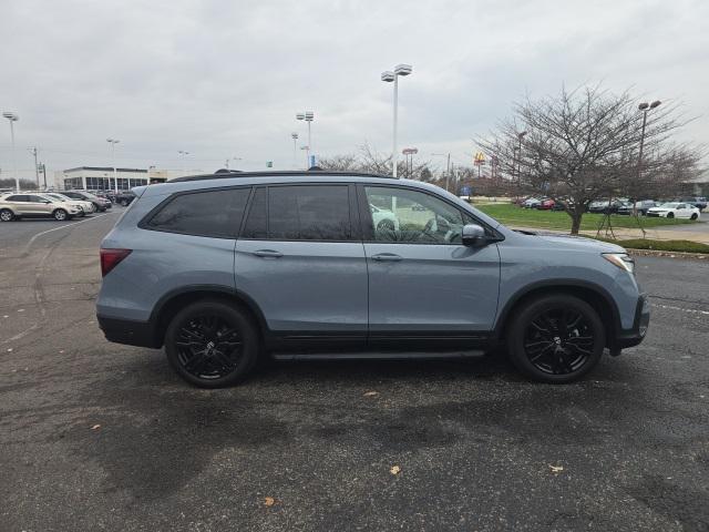 used 2022 Honda Pilot car, priced at $39,900