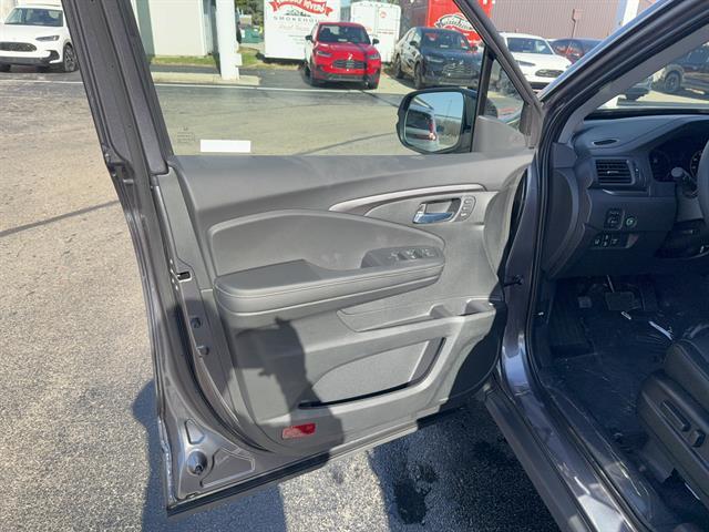 new 2026 Honda Ridgeline car, priced at $43,000