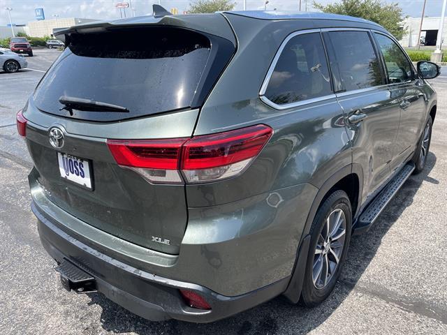 used 2019 Toyota Highlander car, priced at $26,900