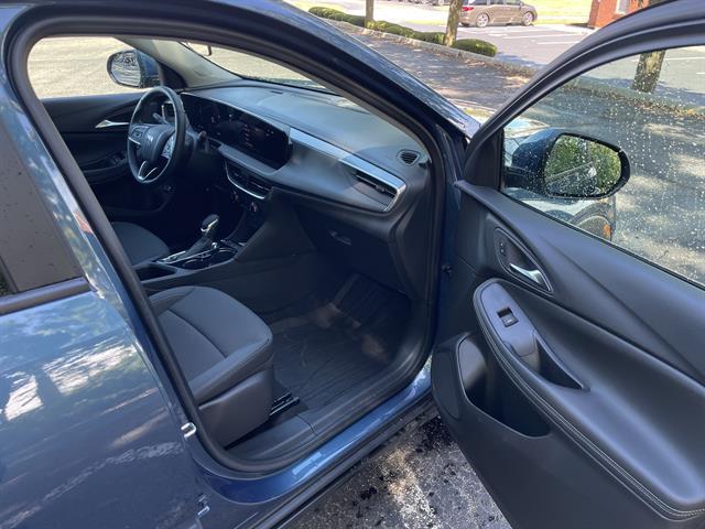 used 2024 Buick Encore GX car, priced at $22,900