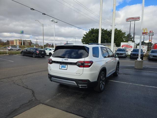 new 2025 Honda Pilot car, priced at $52,300