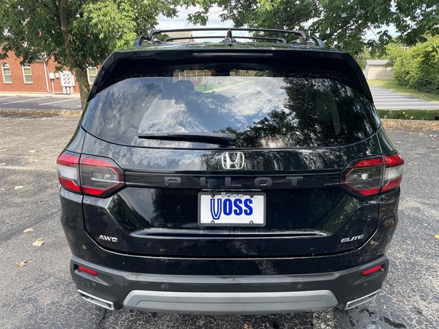used 2023 Honda Pilot car, priced at $44,900