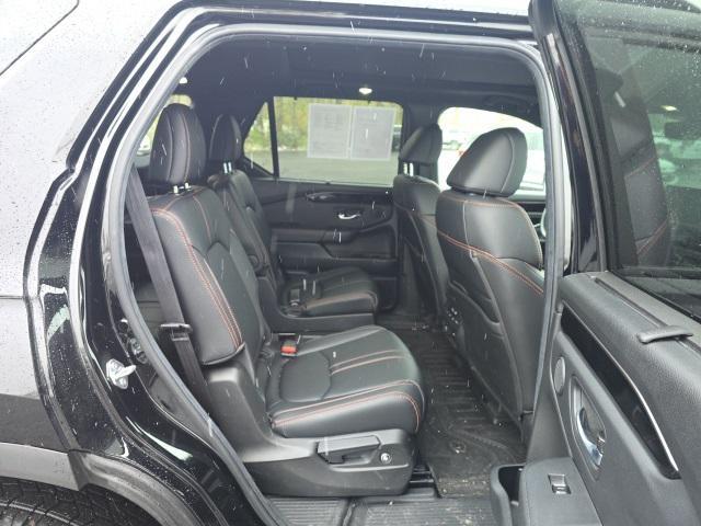 used 2025 Honda Pilot car, priced at $46,900