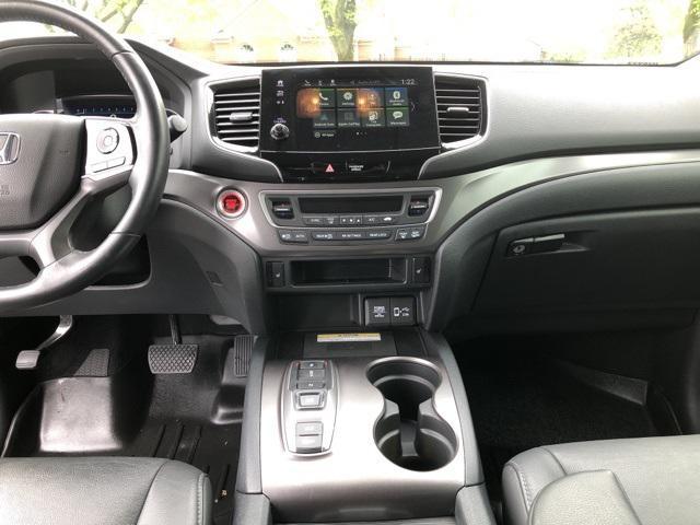 used 2022 Honda Pilot car, priced at $35,500