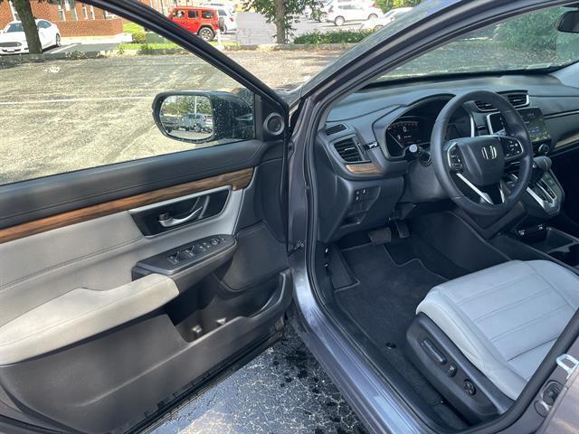 used 2022 Honda CR-V car, priced at $27,900