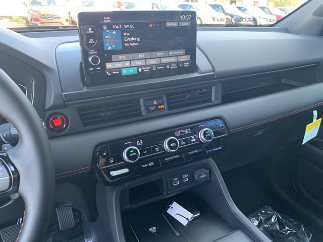 new 2025 Honda Pilot car, priced at $49,800