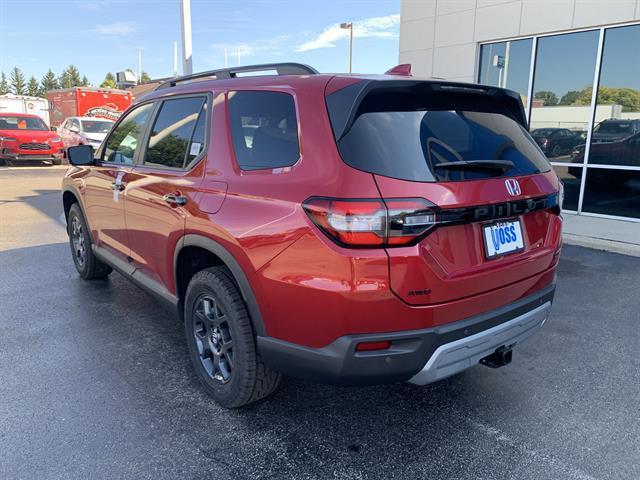 new 2025 Honda Pilot car, priced at $49,800