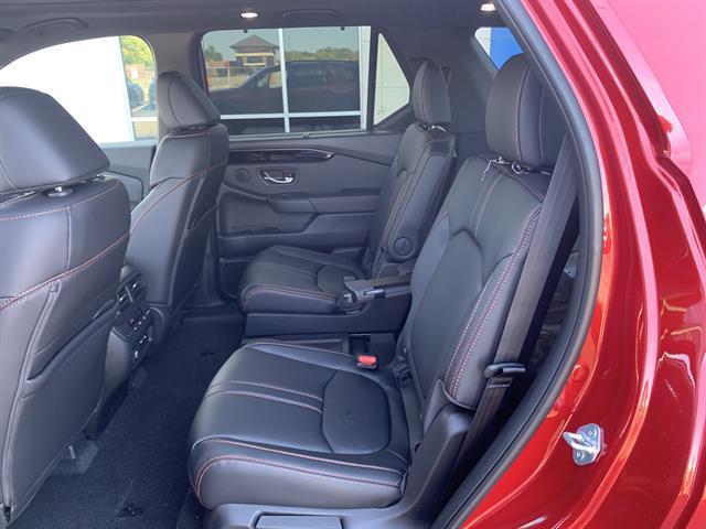 new 2025 Honda Pilot car, priced at $49,800