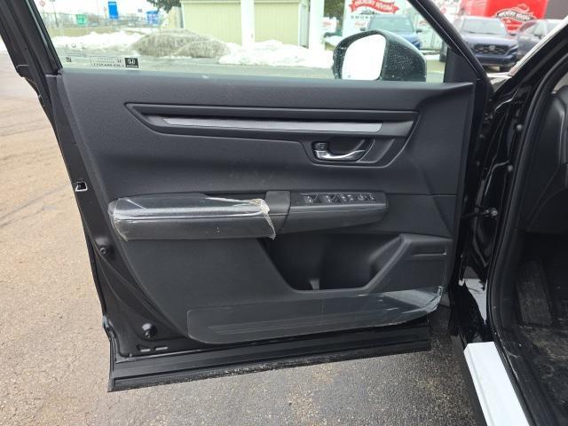 used 2025 Honda CR-V car, priced at $33,800