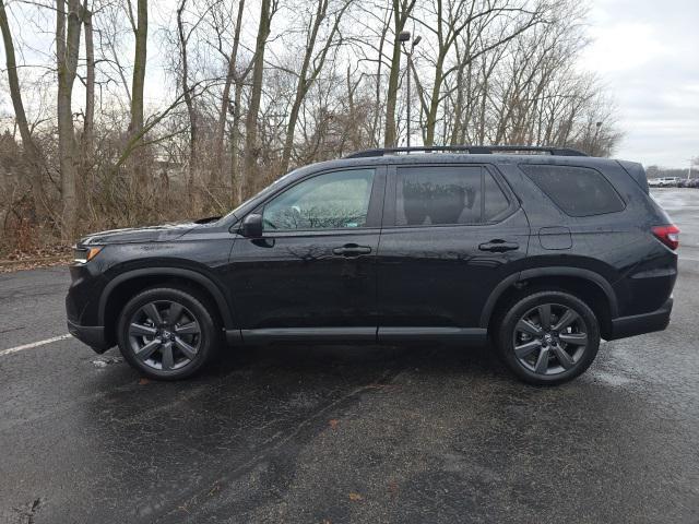 used 2025 Honda Pilot car, priced at $39,900