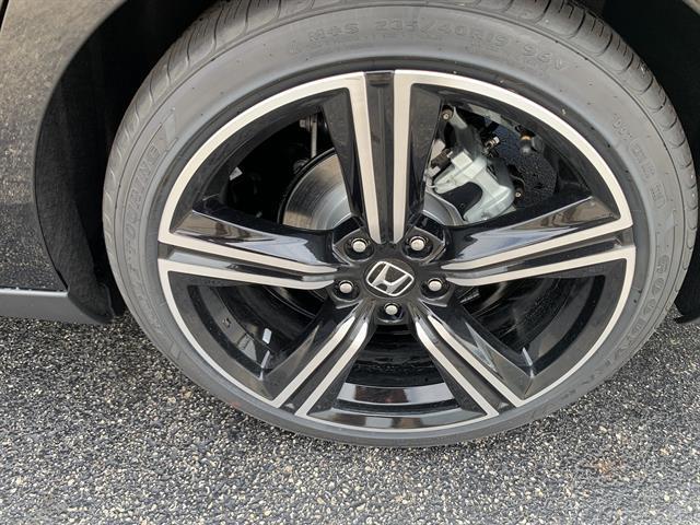 new 2025 Honda Accord Hybrid car, priced at $33,300