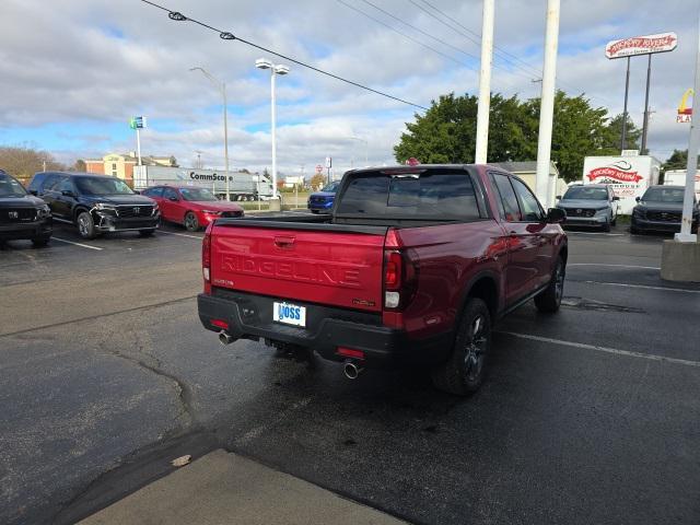 new 2025 Honda Ridgeline car, priced at $44,500