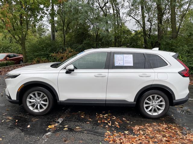 used 2024 Honda CR-V car, priced at $31,300