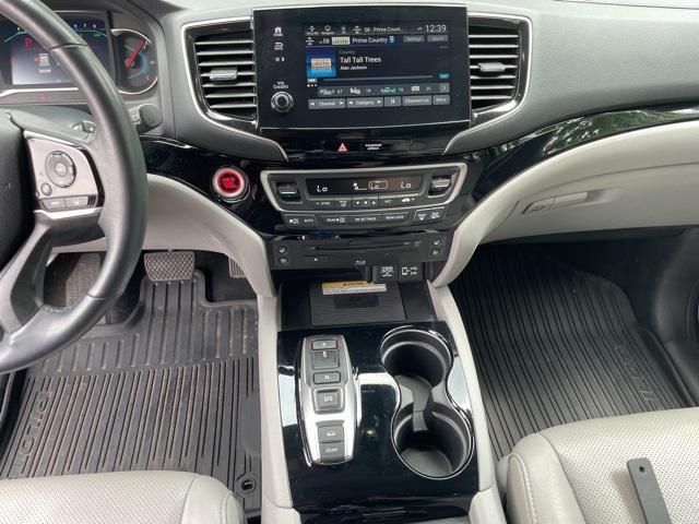 used 2022 Honda Pilot car, priced at $35,500
